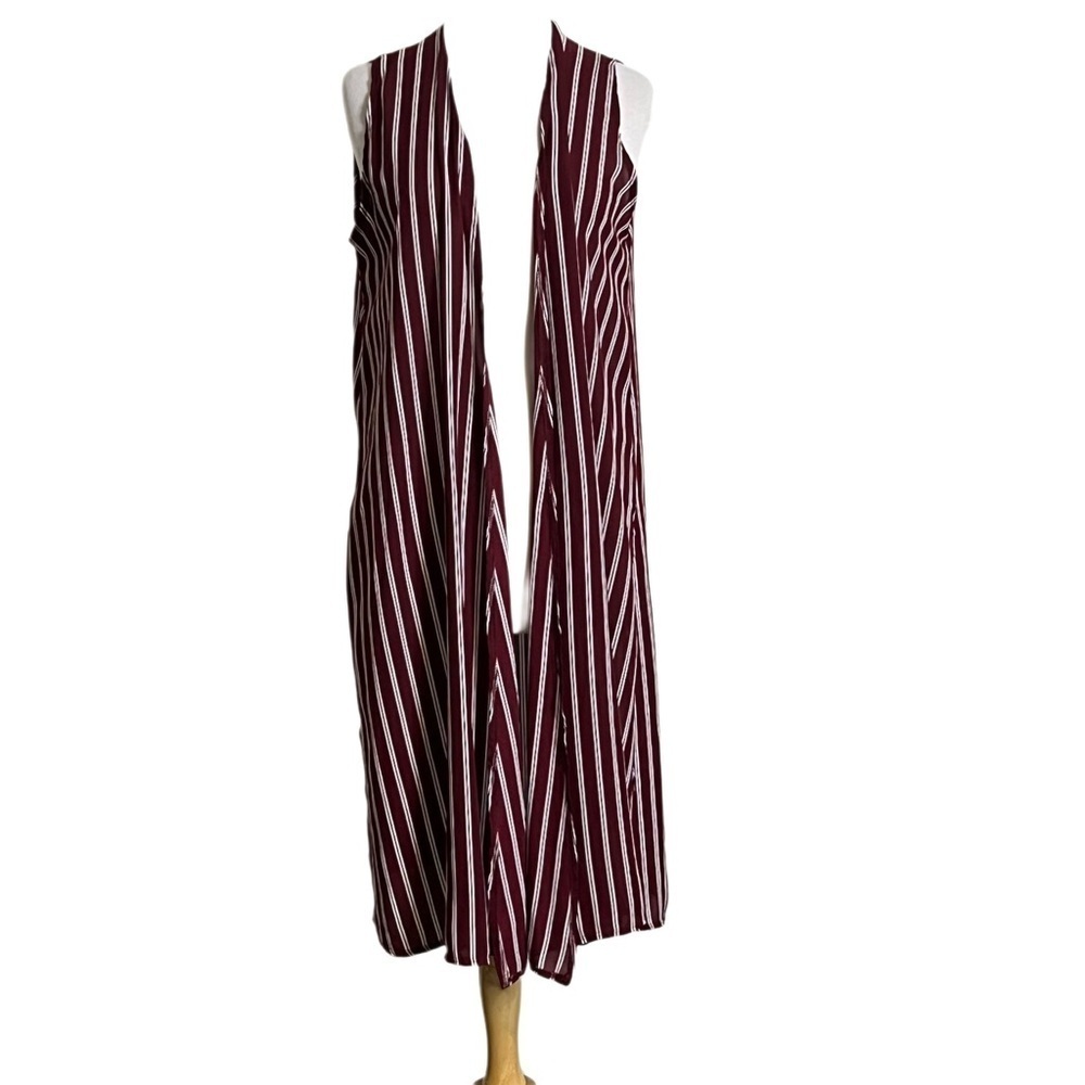 LuLaRoe Joy Burgundy Striped Long Sleeveless Vest Women’s Size M